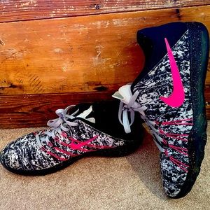 Nike ID custom made tennis shoes. Women’s size 9.5. Pink/black/gray